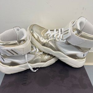 100% authentic The 1 at 10 like 6